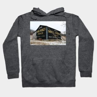 Mail Pouch Barn - West Virginia, USA Hoodie